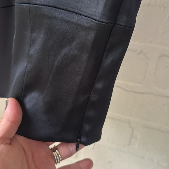 Wilfred shine top cropped 2xl NEW stretch black side zip Aritzia - Picture 4 of 7